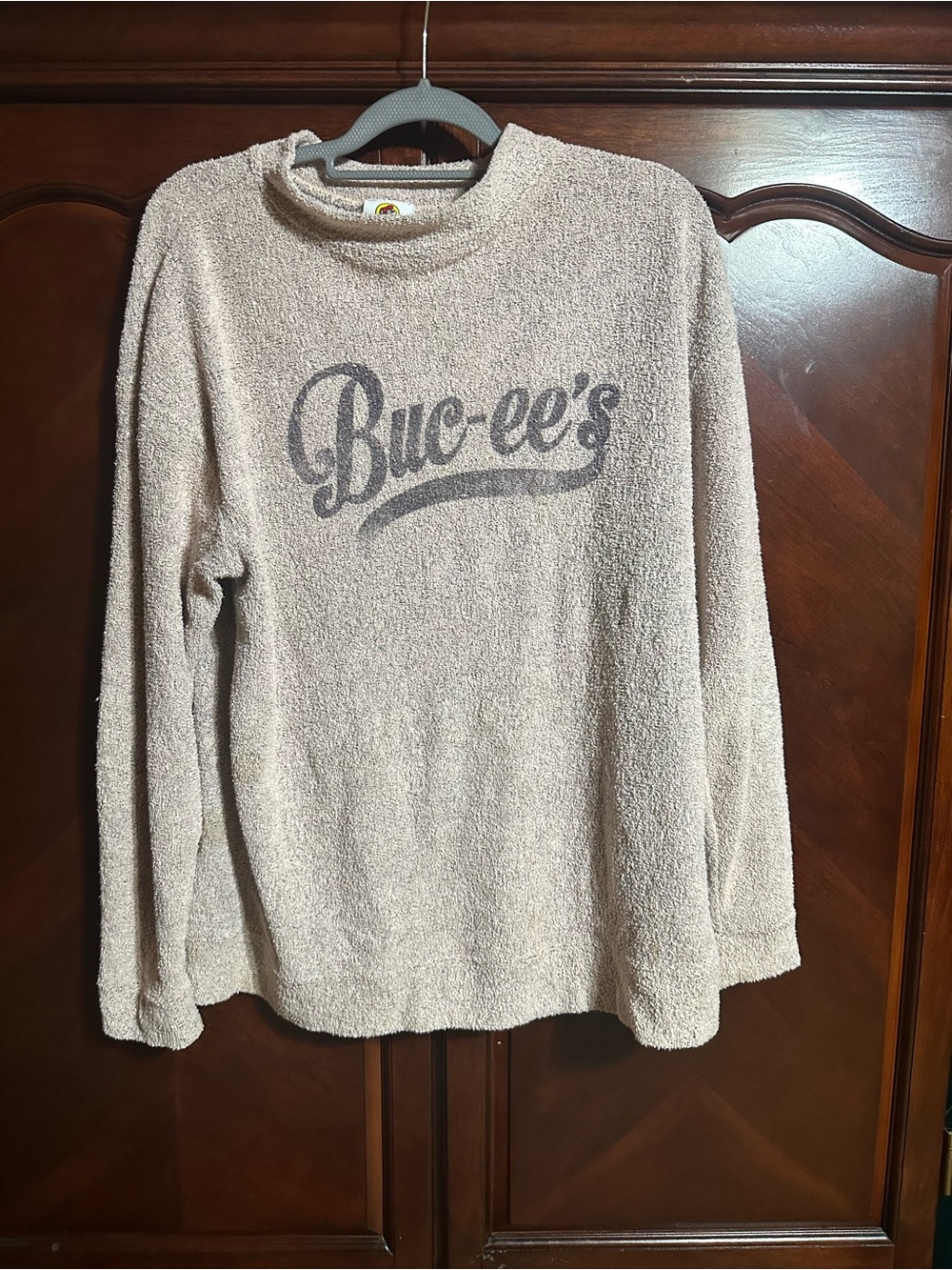 Buc-ee's Cream Cozy Crewneck Pullover Sweater